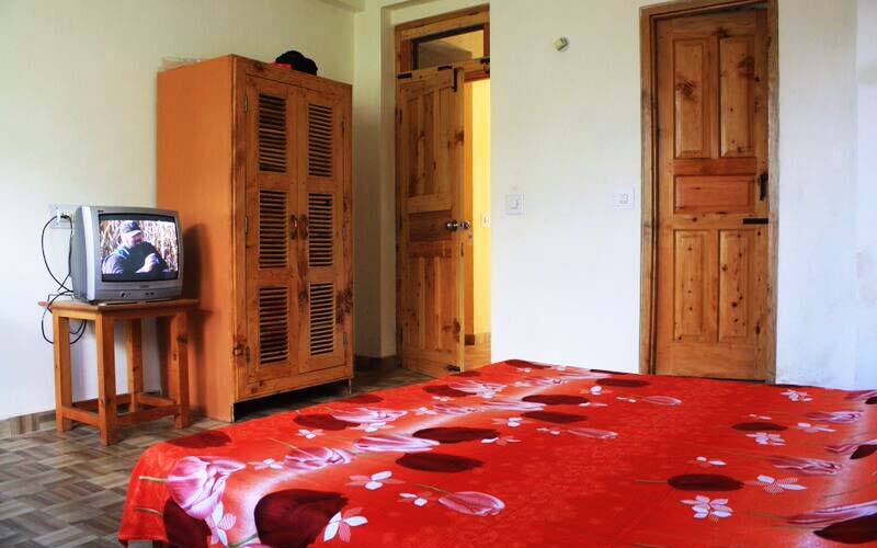 Sarthak Bed & Breakfast, Manali 4